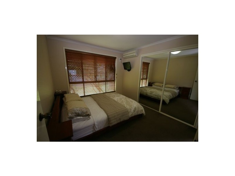 18 Grace Street, Beachmere QLD 4510