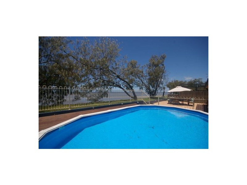 113 Biggs Ave, Beachmere QLD 4510