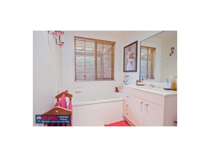 19 Donovan Court, Morayfield QLD 4506