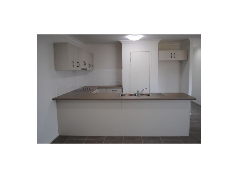 10 Triumph Street, North Lakes QLD 4509