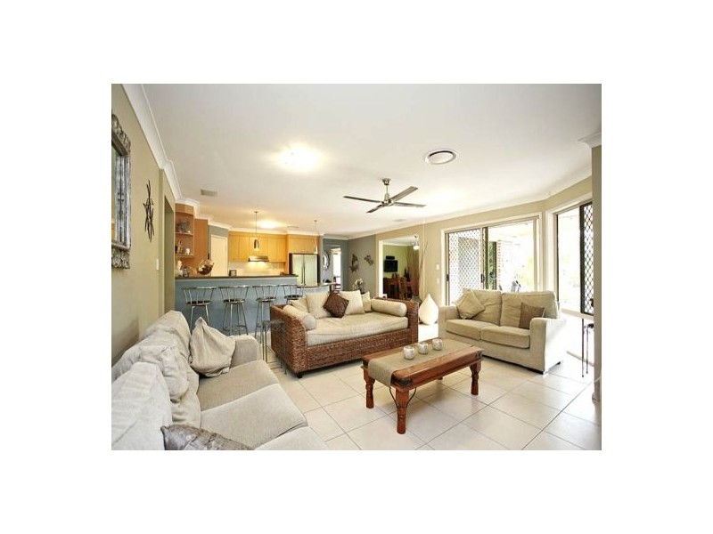5 Riverdene Court, Wamuran QLD 4512