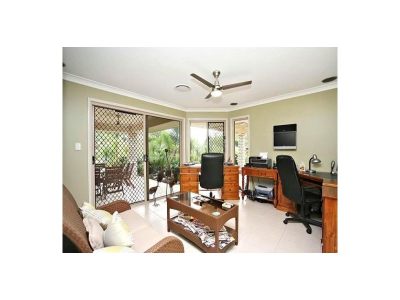 5 Riverdene Court, Wamuran QLD 4512
