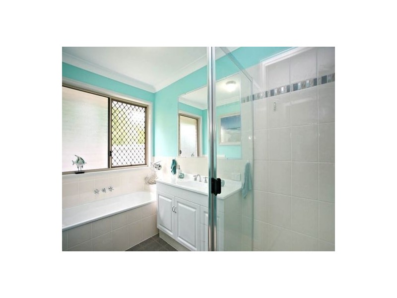 5 Riverdene Court, Wamuran QLD 4512