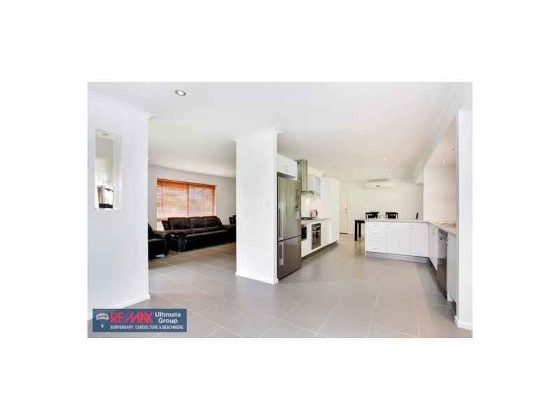 9 Masters Crt, Morayfield QLD 4506