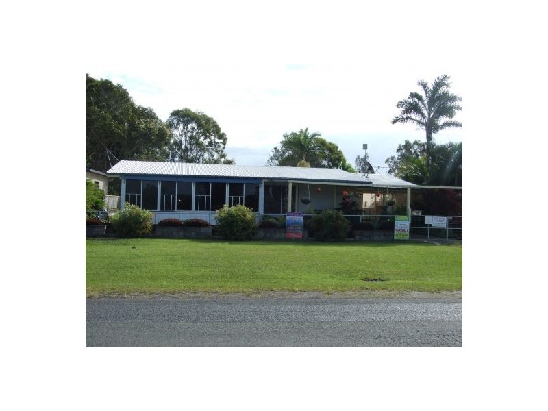 70 Esplanade, Toorbul QLD 4510