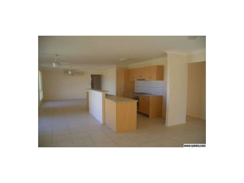Rothwell QLD 4022