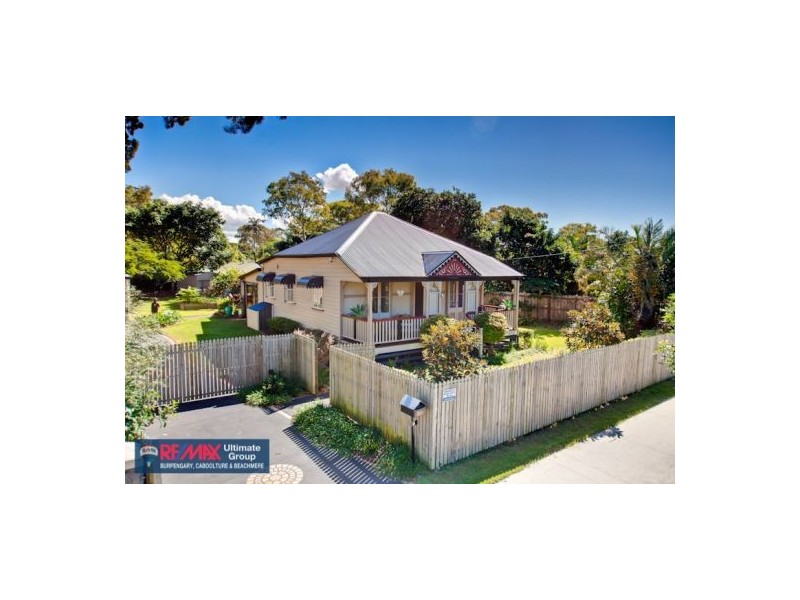 4 Moreton Terrace, Beachmere QLD 4510