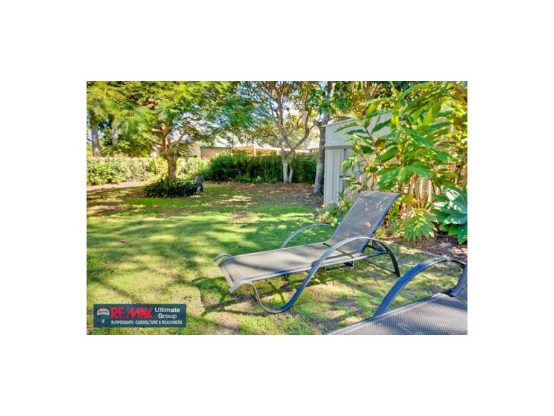 4 Moreton Terrace, Beachmere QLD 4510