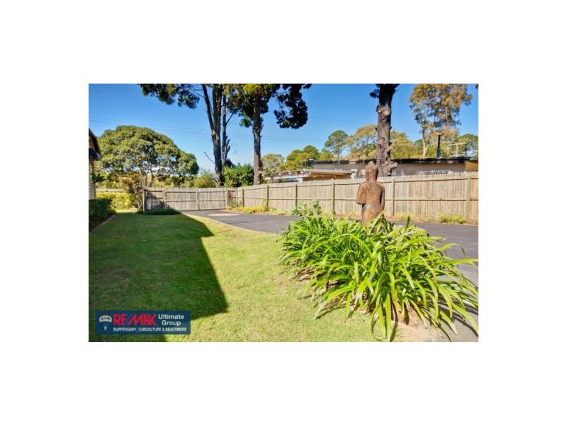 4 Moreton Terrace, Beachmere QLD 4510