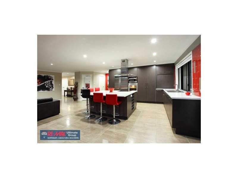 9 Jocelyn Street, Caboolture QLD 4510