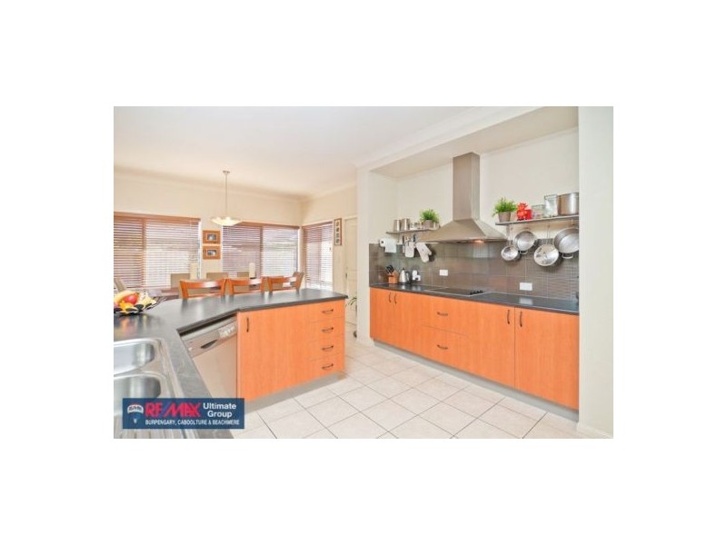 8 Bendee Court, Narangba QLD 4504