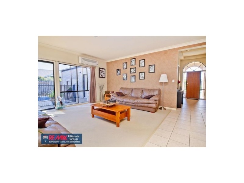 8 Bendee Court, Narangba QLD 4504