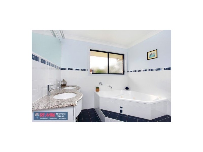 2 Pocketwood Place, Upper Caboolture QLD 4510