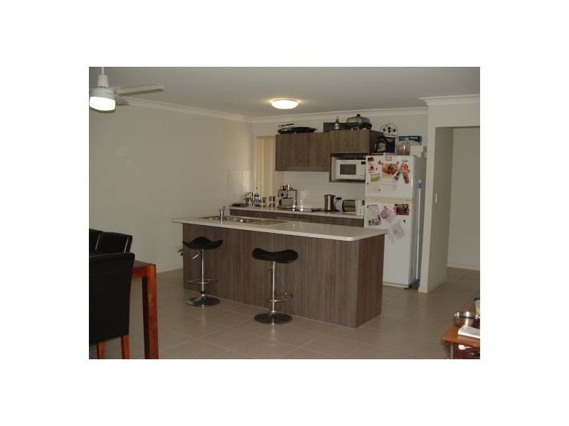 1/9 Eugenia Court, Rothwell QLD 4022