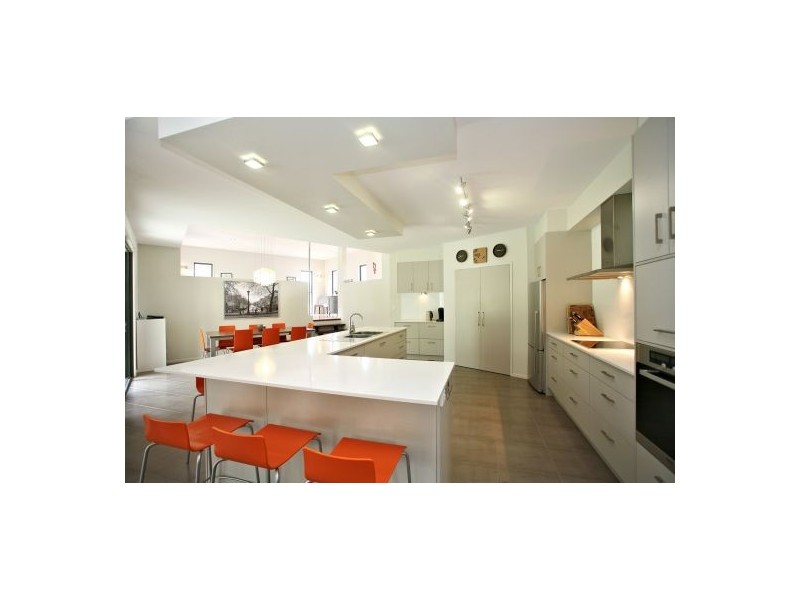 102 Mallard Court, Upper Caboolture QLD 4510