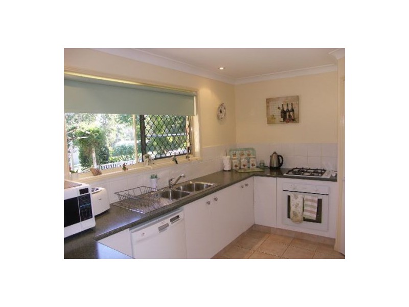 5 Burgundy Drive, Morayfield QLD 4506