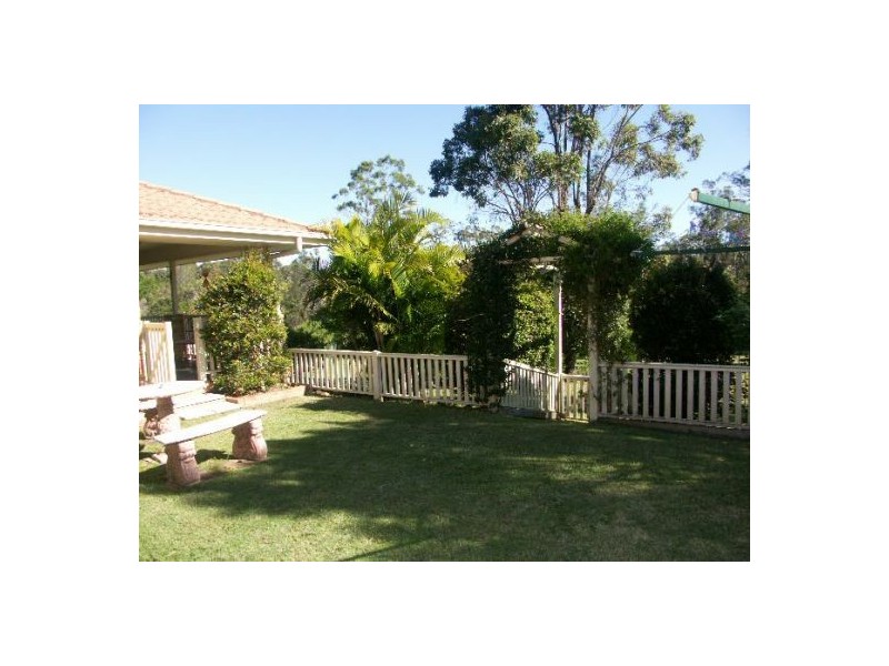 5 Burgundy Drive, Morayfield QLD 4506