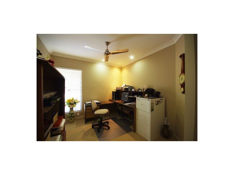 33-35  Cocos Drive, Ningi QLD 4511