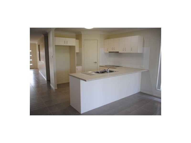 2 Petronas, North Lakes QLD 4509