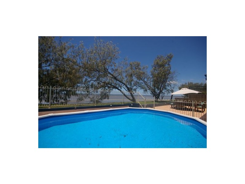 113 Biggs Ave, Beachmere QLD 4510