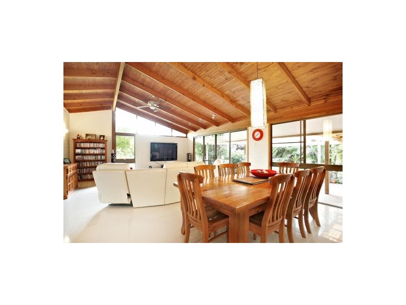 108 Hauton Road, Morayfield QLD 4506