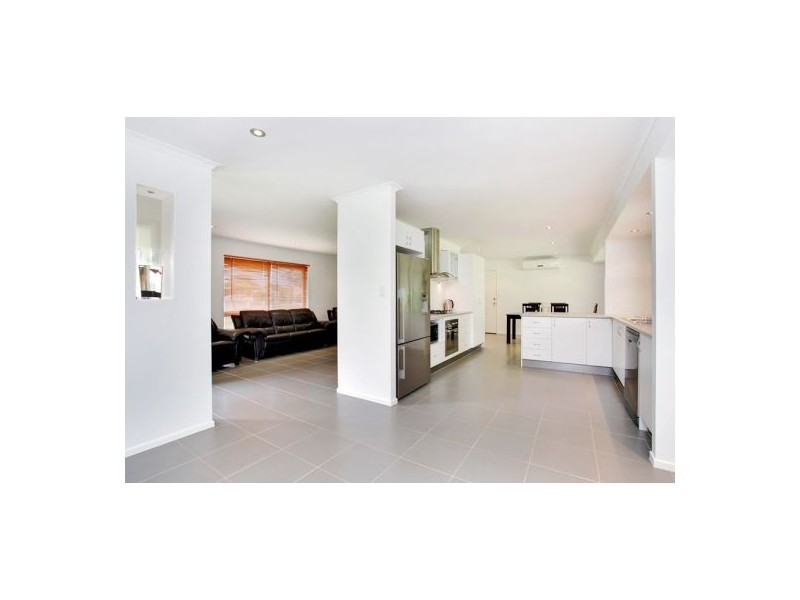 9 Masters Court, Morayfield QLD 4506