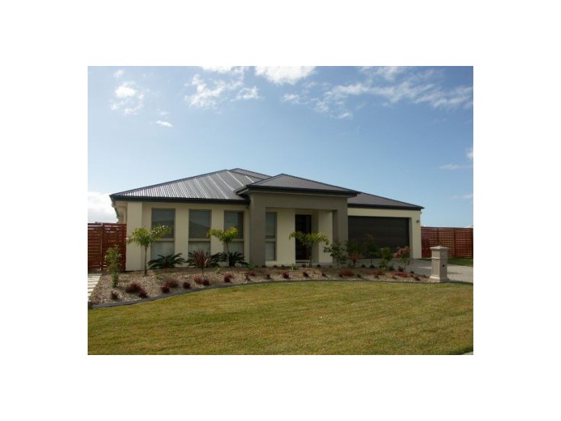26 Blueberry Street, Banksia Beach QLD 4507