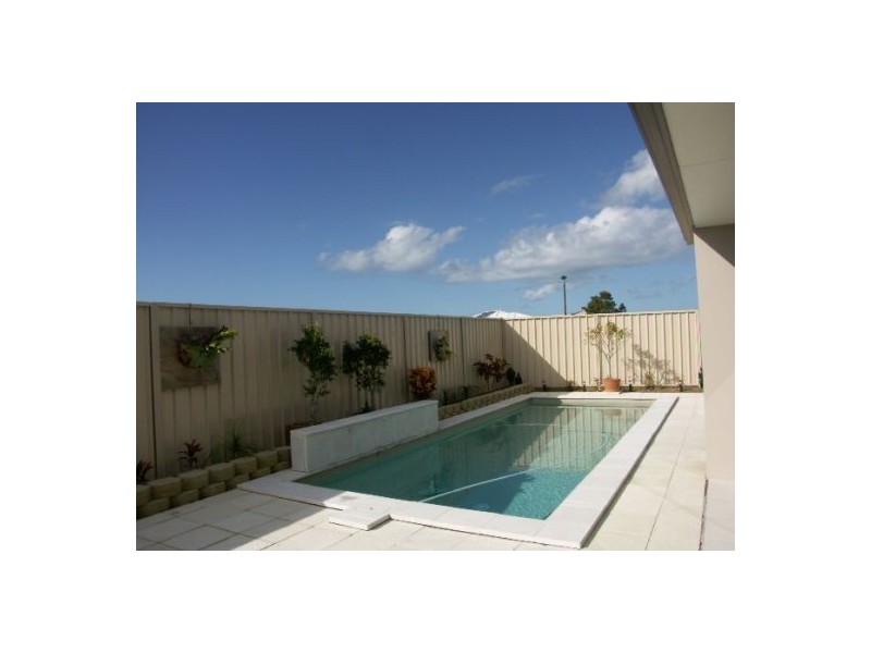 26 Blueberry Street, Banksia Beach QLD 4507