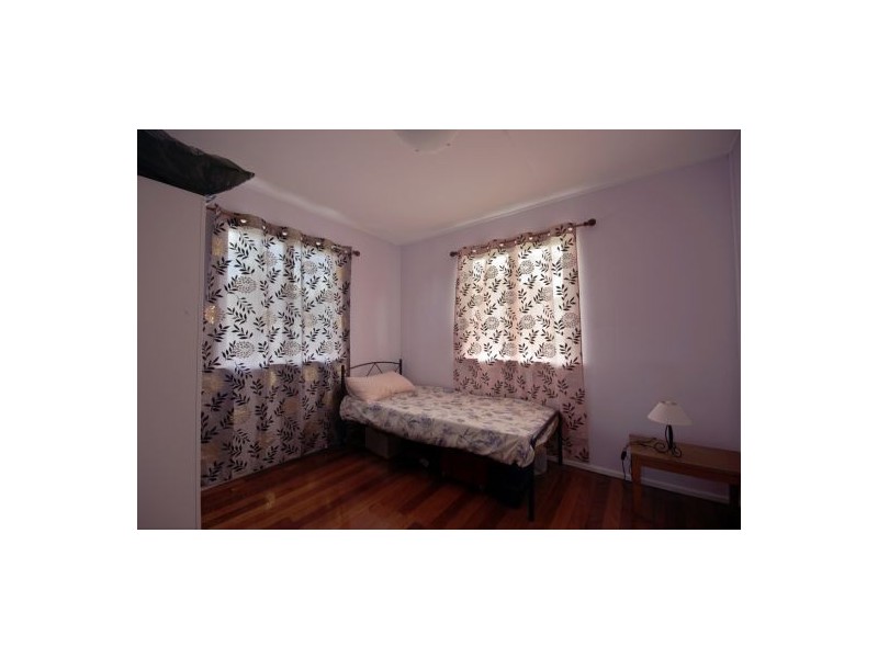 6 Arthur Street, Caboolture QLD 4510