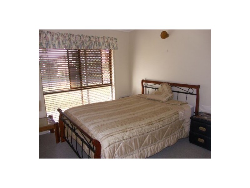 2 Carlisle Street, Morayfield QLD 4506
