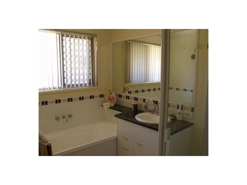 54 Dorset Drive, Caboolture South QLD 4510