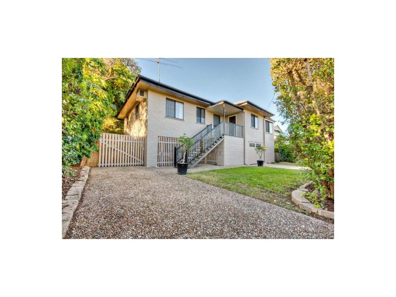 65  Charles Street, Berserker QLD 4701