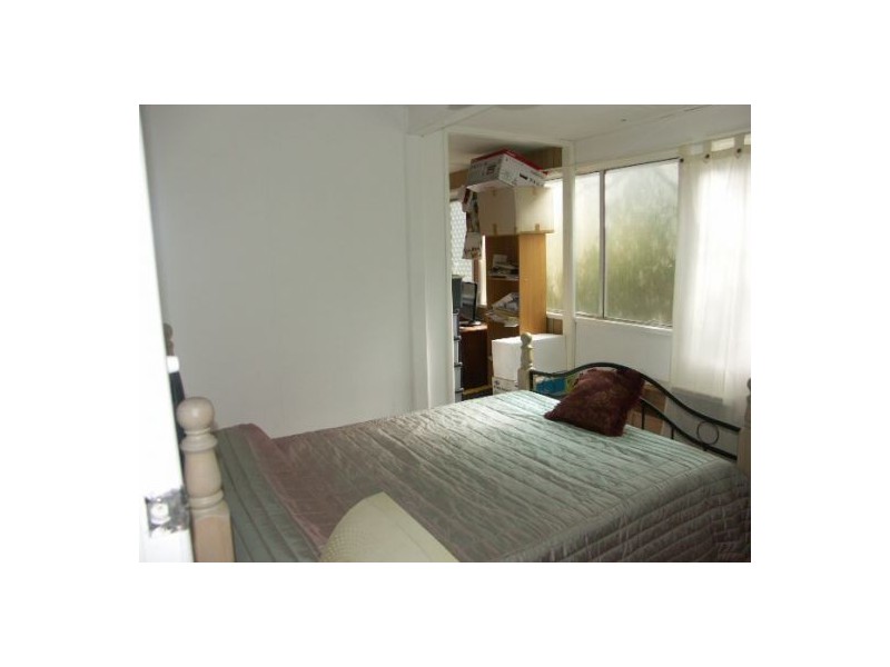 1228 Anzac Ave, Kallangur QLD 4503