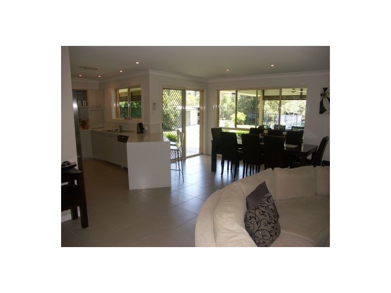 26 Bushland Pl, Morayfield QLD 4506