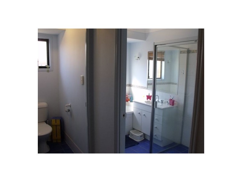 12 Crestleigh Court, Morayfield QLD 4506