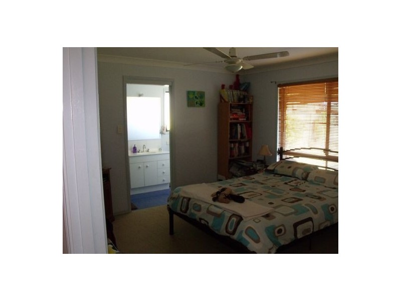 12 Crestleigh Court, Morayfield QLD 4506