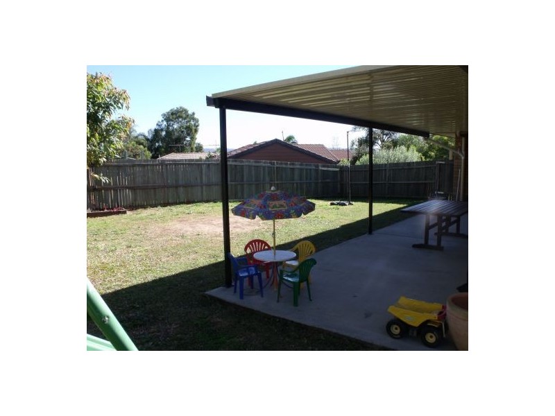 12 Crestleigh Court, Morayfield QLD 4506