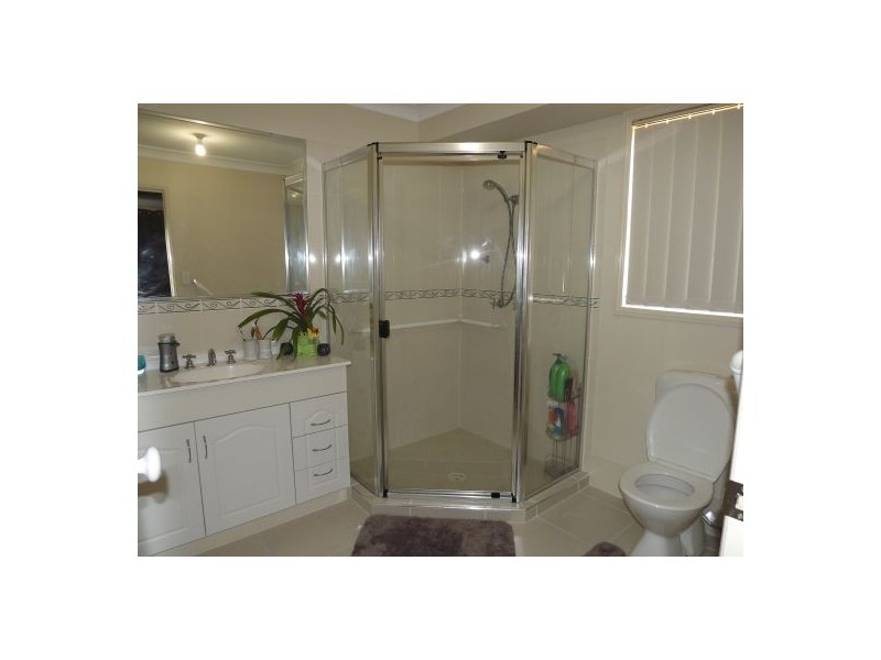 15-23 Muscat Circuit, Morayfield QLD 4506