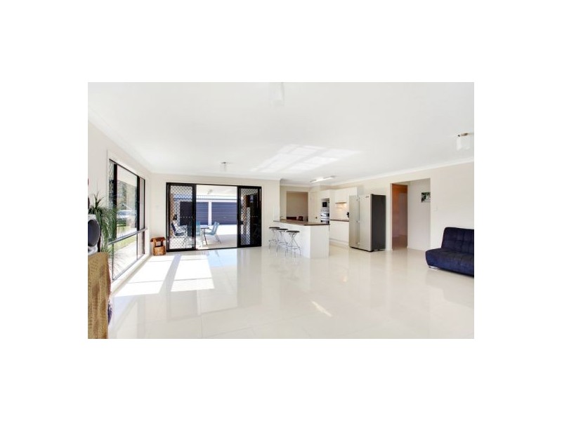 114 Mallard Court, Upper Caboolture QLD 4510