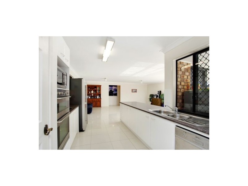 114 Mallard Court, Upper Caboolture QLD 4510