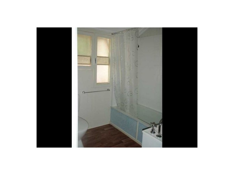 89 Biggs Ave, Beachmere QLD 4510