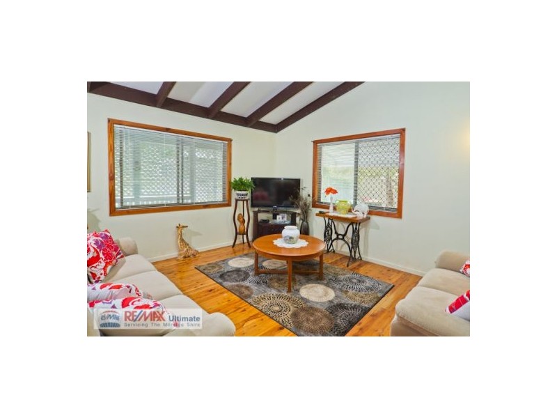 10 Douglas Drive, Caboolture QLD 4510
