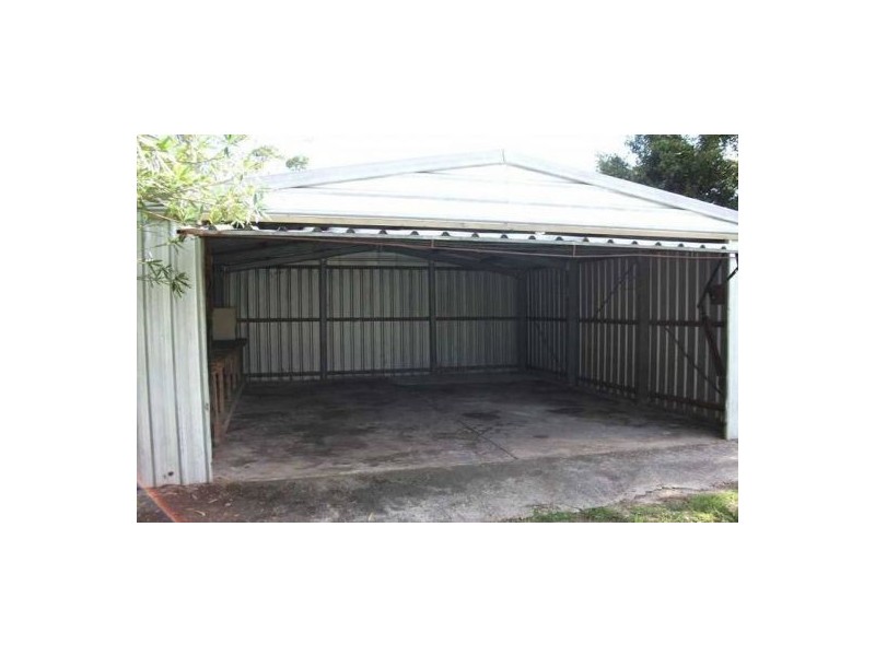 9 Prince Street, Beachmere QLD 4510