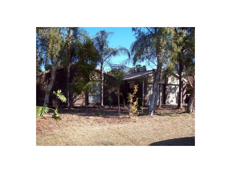 10 Patrick Street, Beachmere QLD 4510