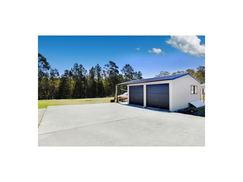 114 Mallard Crt, Upper Caboolture QLD 4510