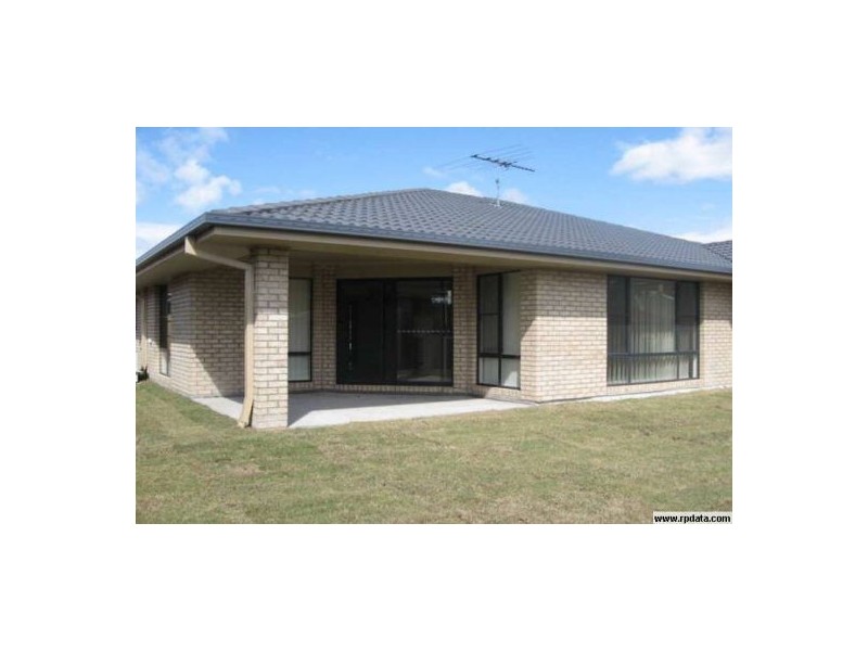 8 Leggett Street, Morayfield QLD 4506