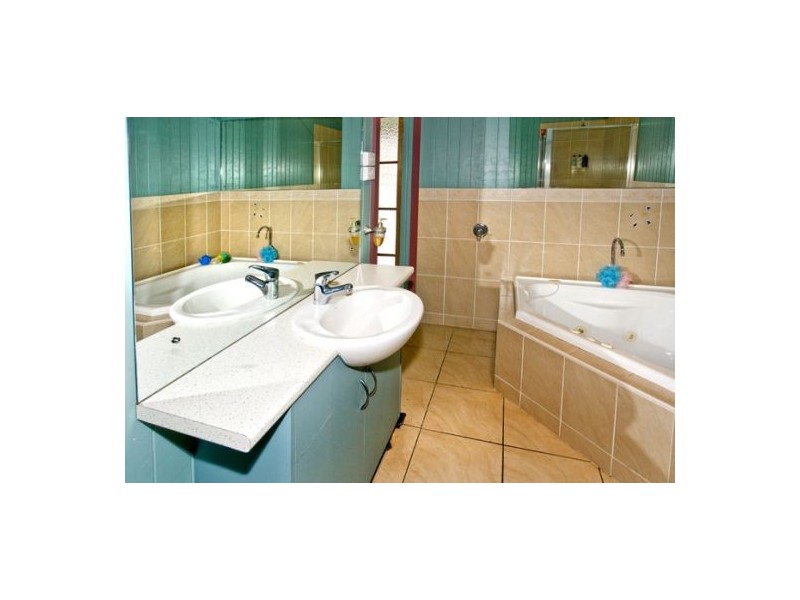 8-14 Shaun Parade, Elimbah QLD 4516