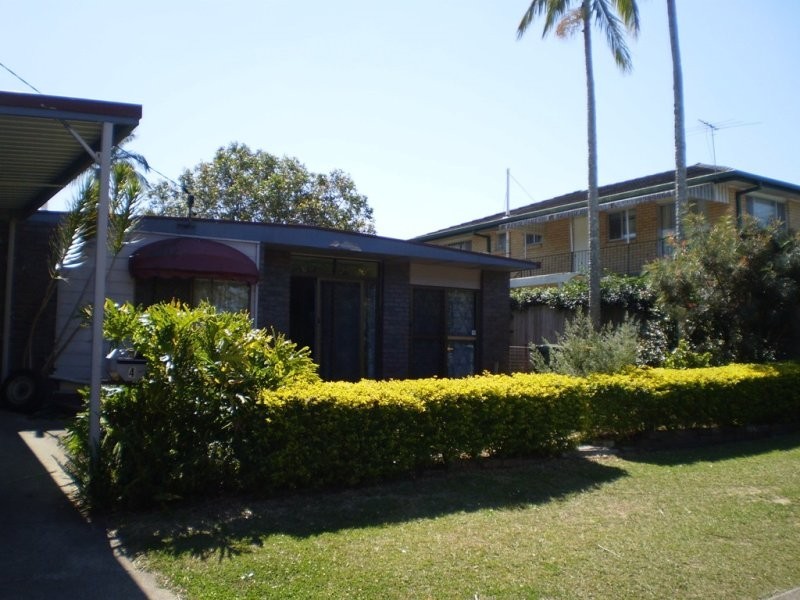 4 Geoffrey Street, Caboolture QLD 4510