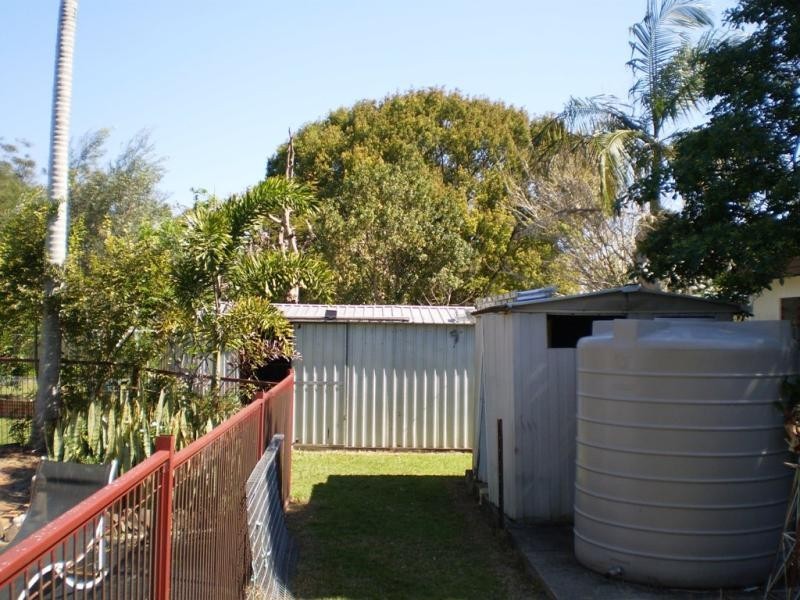 4 Geoffrey Street, Caboolture QLD 4510