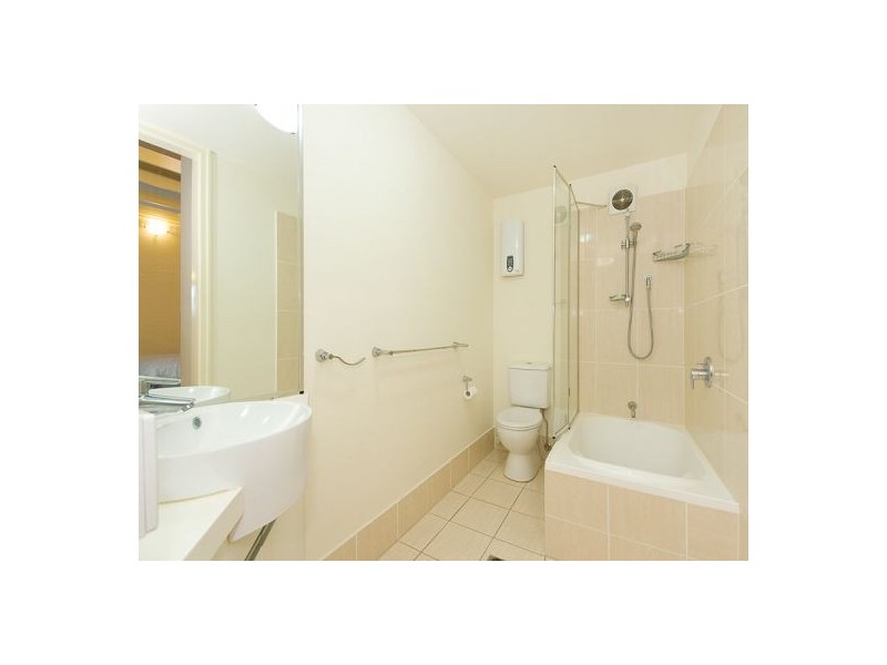 9/17 Truro Street, Windsor QLD 4030